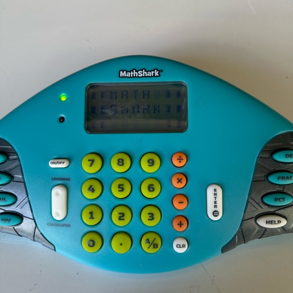 MathShark Learning Calculator - Picture 5 of 8